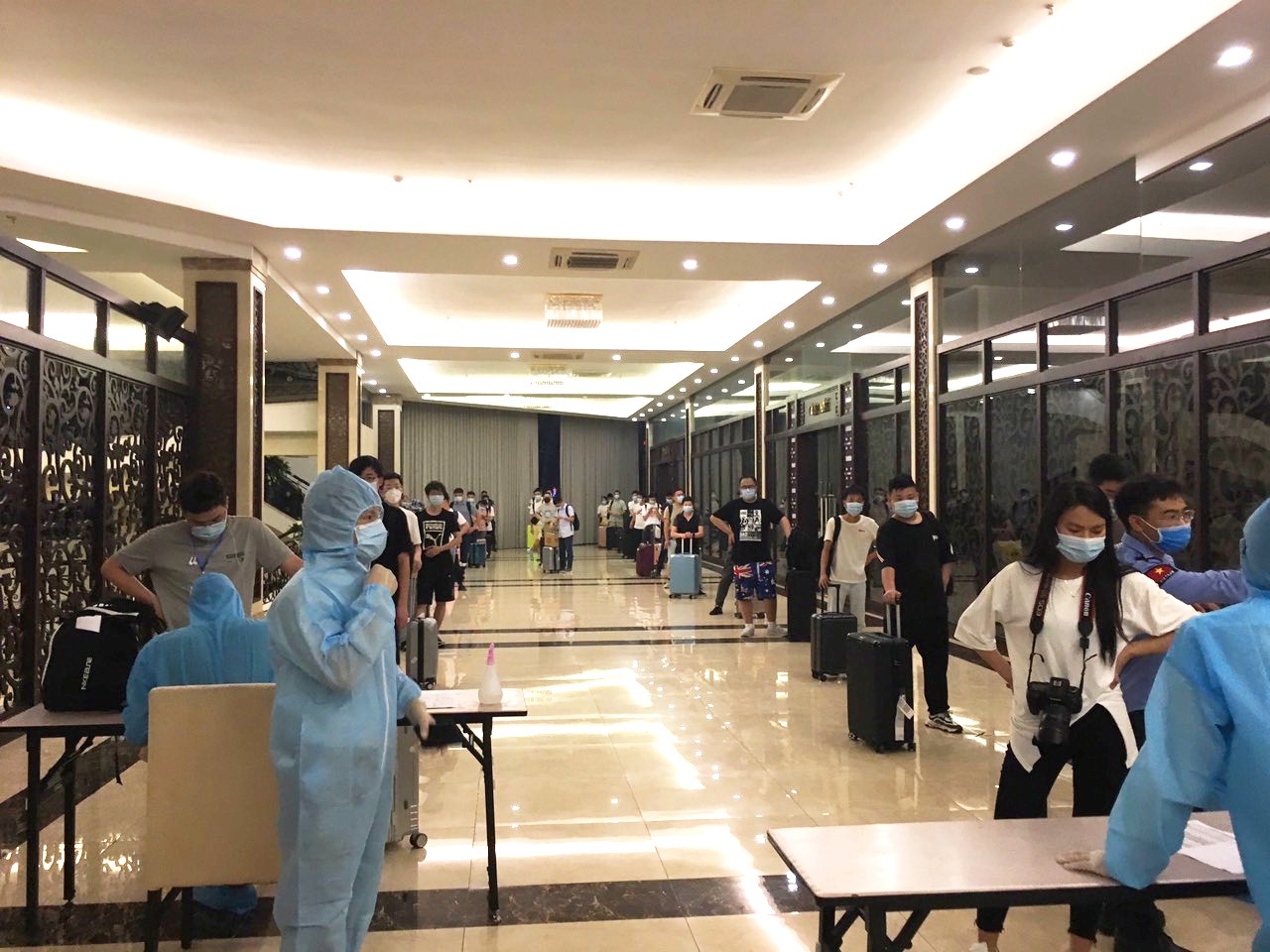 Bắc Giang đón 57 chuyên gia nước ngoài vào cách ly tập trung tại Khách sạn Mường Thanh – CDC Bắc Giang