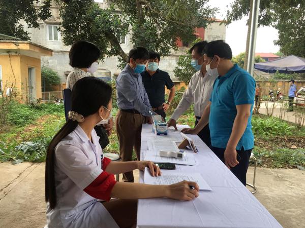 Tân Yên: Tập trung triển khai công tác tiêm vắc xin phòng Covid-19