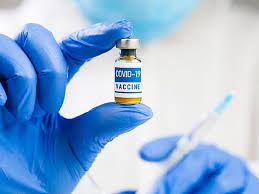 Tư vấn tiêm chủng vắc xin phòng COVID-19 cho người nhiễm HIV