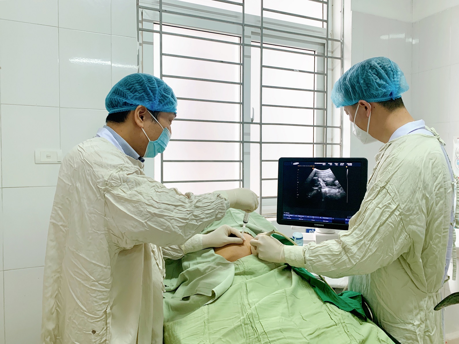 Bệnh viện Sản Nhi Bắc Giang triển khai thành công kỹ thuật Chọc ối chẩn đoán trước sinh