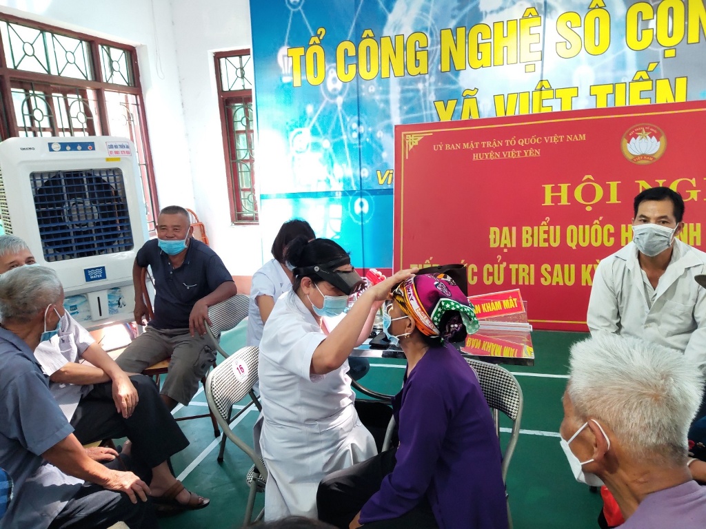 Tuổi trẻ Trung tâm Y tế Việt Yên tri ân người có công với nước