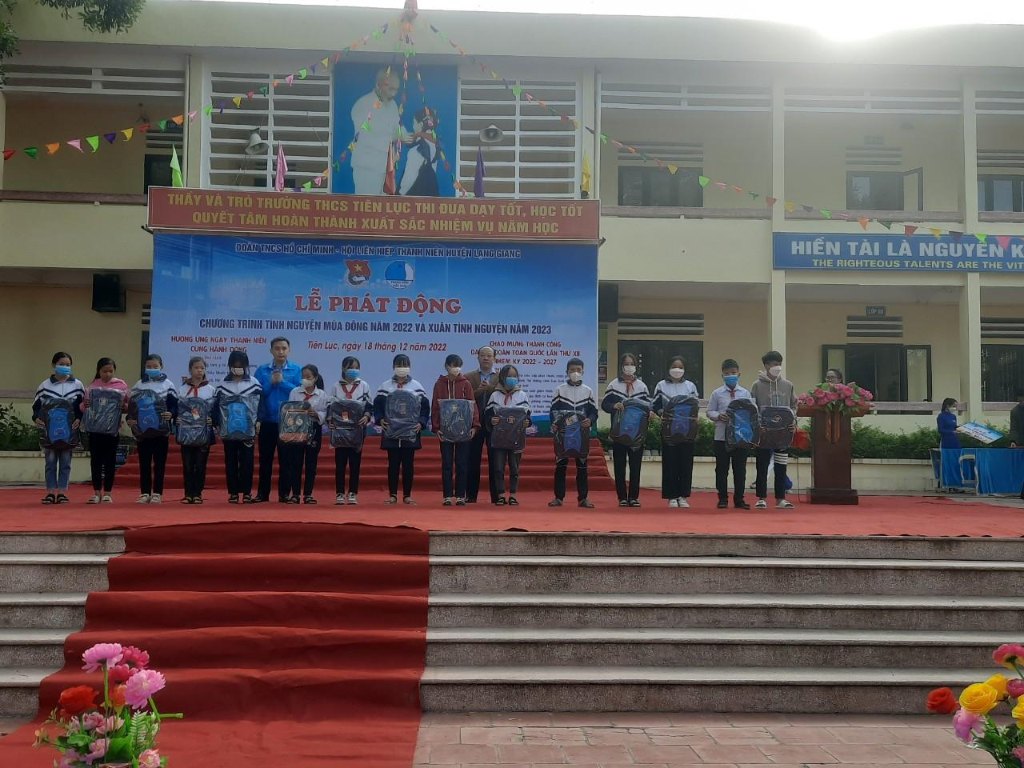 Lạng Giang: Hưởng ứng chương trình tình nguyện mùa Đông năm 2022, Xuân tình nguyện năm 2023.