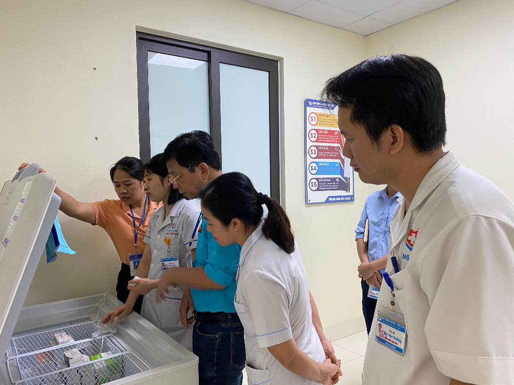 Bắc Giang triển khai tiêm vắc xin phòng bệnh Lao ( BCG) trong các bệnh viện có phòng sinh