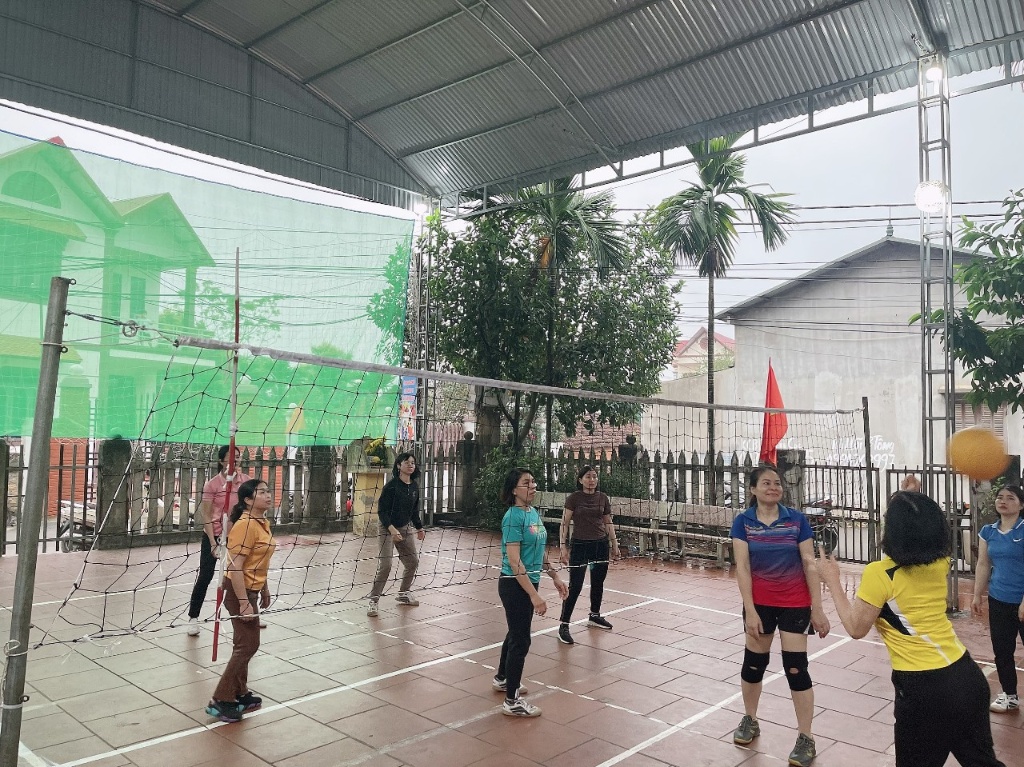 Bệnh viện Tâm thần Bắc Giang hăng say luyện tập tham gia giải đấu bóng chuyền hơi Công đoàn ngành...