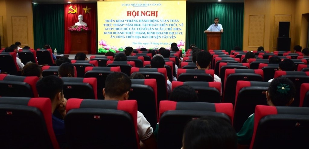 Huyện Tân Yên tổ chức Hội nghị triển khai: “ Tháng hành động vì an toàn thực phẩm năm 2024”