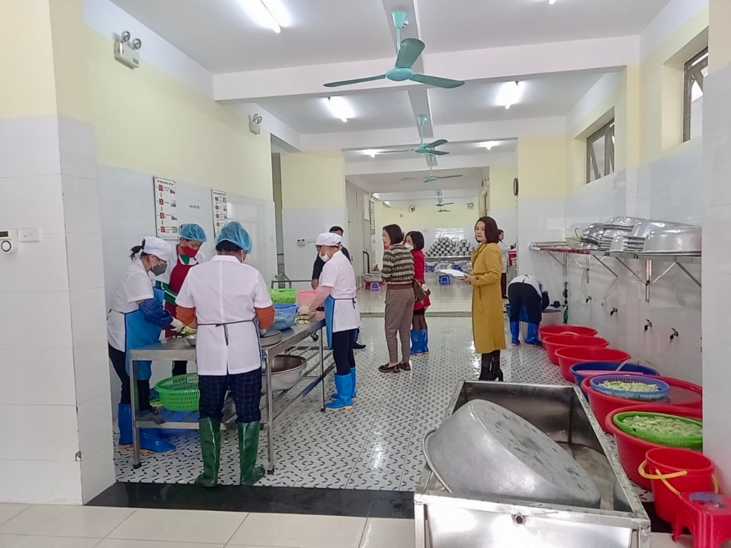 Công tác đảm bảo an toàn thực phẩm tại Thành phố Bắc Giang trong 3 tháng đầu năm 2024|https://syt.bacgiang.gov.vn/ja_JP/chi-tiet-tin-tuc/-/asset_publisher/6CWBO9WiZqsQ/content/cong-tac-am-bao-an-toan-thuc-pham-tai-thanh-pho-bac-giang-trong-3-thang-au-nam-2024