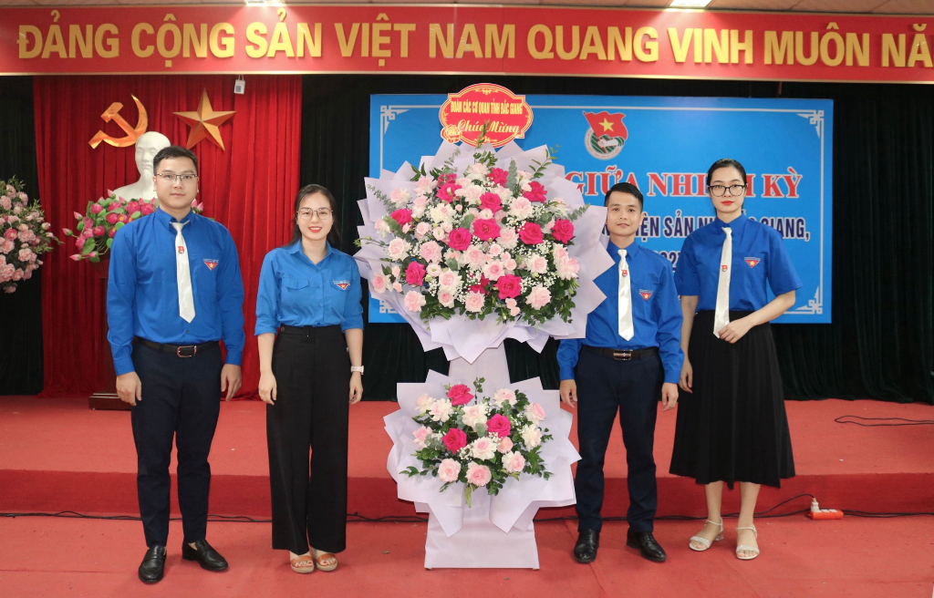 Hội nghị giữa nhiệm kỳ Đoàn TNCS Hồ Chí Minh Bệnh viện Sản Nhi Bắc Giang, nhiệm kỳ 2022 -...