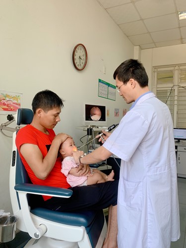 Phẫu thuật điều trị các bệnh tai mũi họng bằng phương pháp nội soi tại Bệnh viện Sản Nhi Bắc Giang