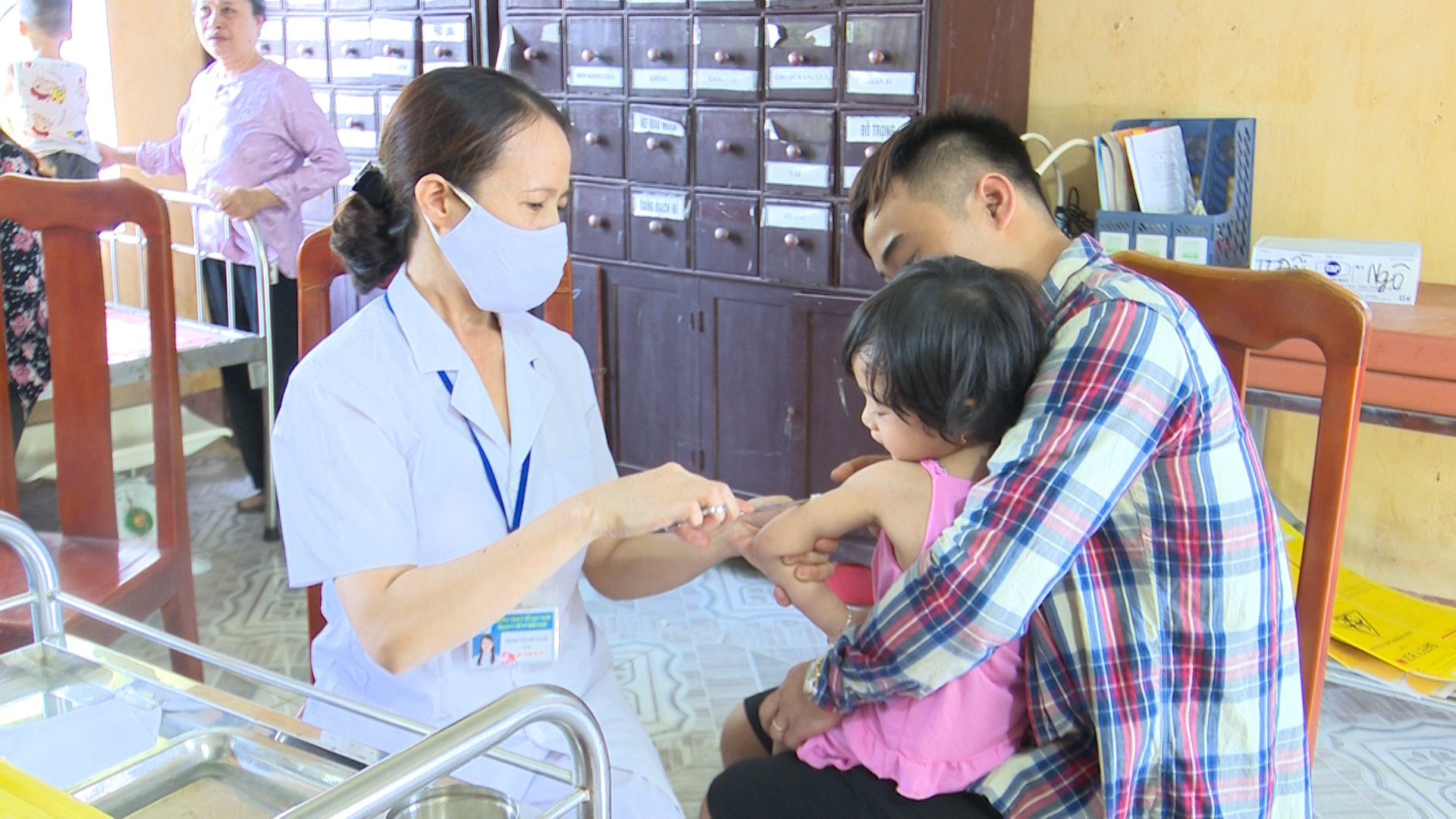 Tiêm bổ sung vắc xin Viêm não Nhật Bản cho đối tượng trên 36 tháng