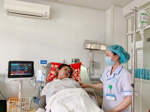 Cứu sống sản phụ bị phù phổi cấp tại Bệnh viện Sản Nhi Bắc Giang