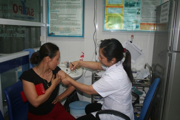 Sở Y tế kiểm tra việc quản lý, sử dụng vắc xin và sinh phẩm y tế dịch vụ trên địa bàn tỉnh