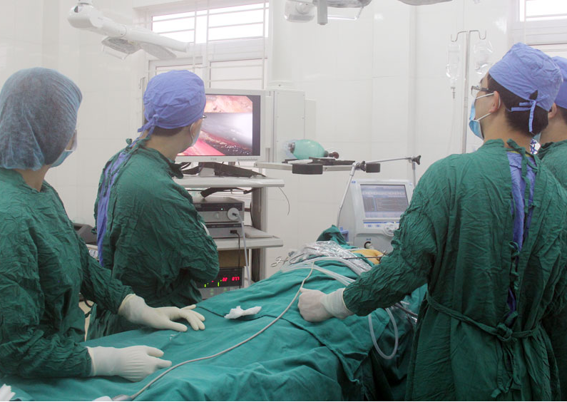 Bệnh viện Đa khoa tỉnh Bắc Giang thực hiện kỹ thuật sâu về chuyên khoa tiết niệu